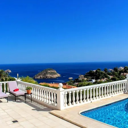 Luxury In With Panoramic View Villa *