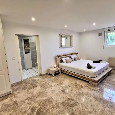 Luxury In With Panoramic View Villa